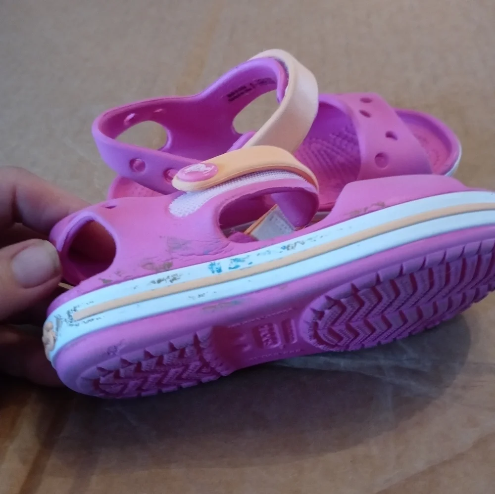 Crocs BAYABAND Toddler Girl 7 pink Peach White open toe Sandals